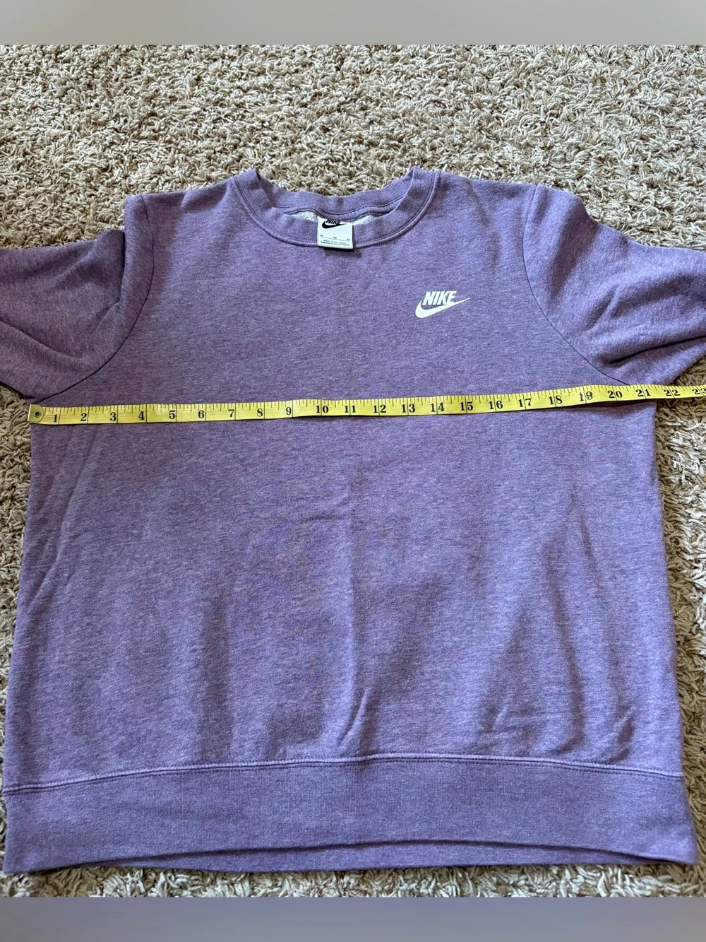 Nike Crewneck Sweatshirt Womens size Medium